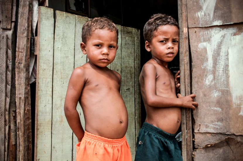 ACERVO_AMB_MISERIA_PESSOAS_OP2